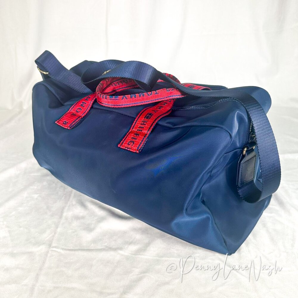 Tommy Hilfiger Neoprene Gym Weekend Duffel Bag Blue - Picture 8 of 16